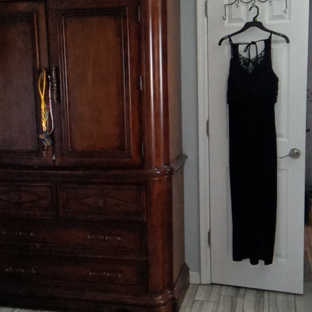 Dress evening